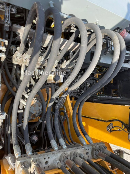 جرافة Liebherr C Li