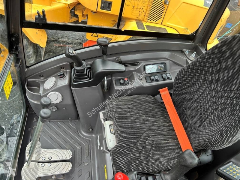 Rýpadlo Volvo ECR D