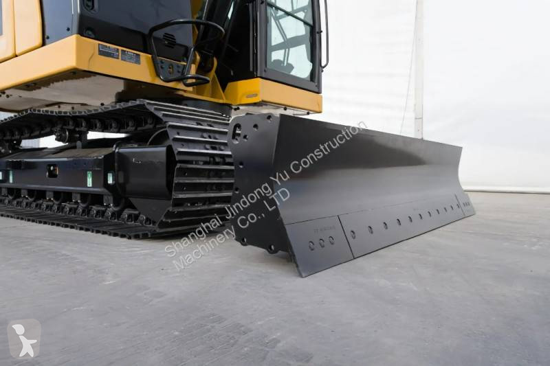 جرافة Caterpillar 307.5