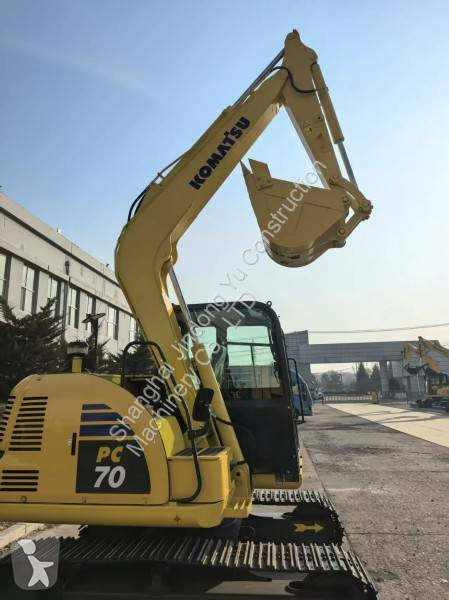 جرافة Komatsu PC70-11MO