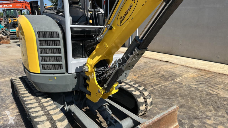 جرافة Wacker Neuson