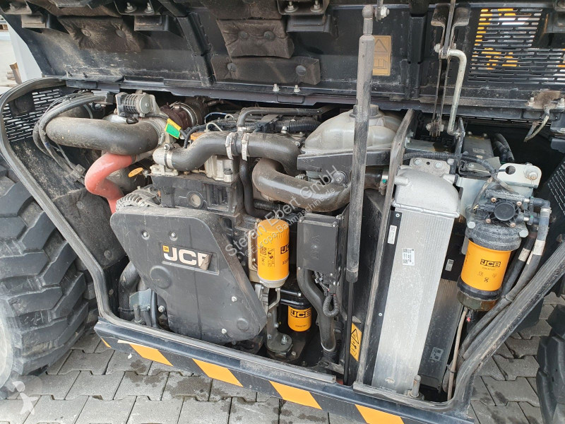 جرافة JCB 110W / Pratzen / nur 572h! / 2023