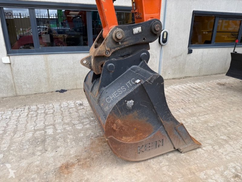 Rýpadlo Hitachi 220 W-7 - 220 W - 220 - 180 -