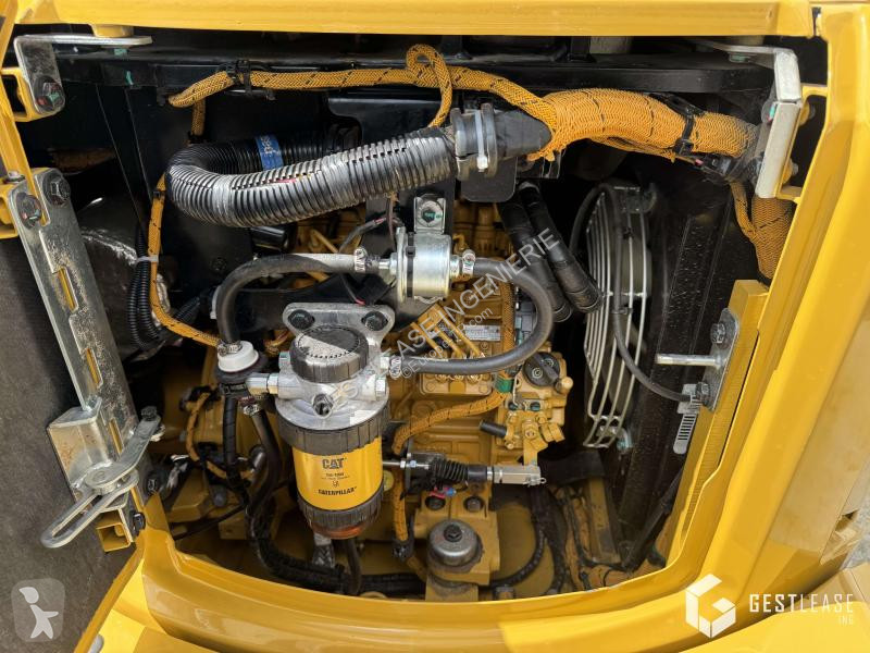 جرافة Caterpillar .7 CR