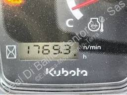Lopatový nakládač Kubota KX016-4