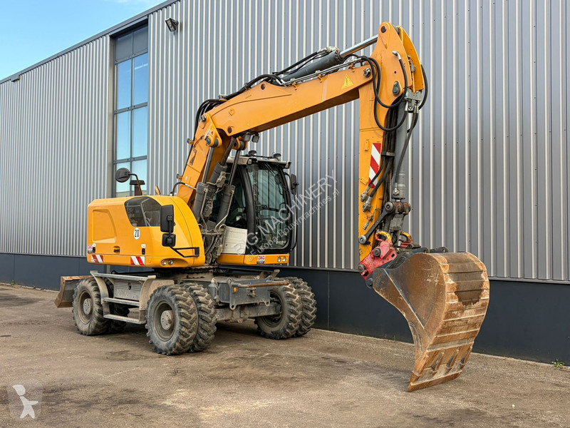 جرافة Liebherr A918