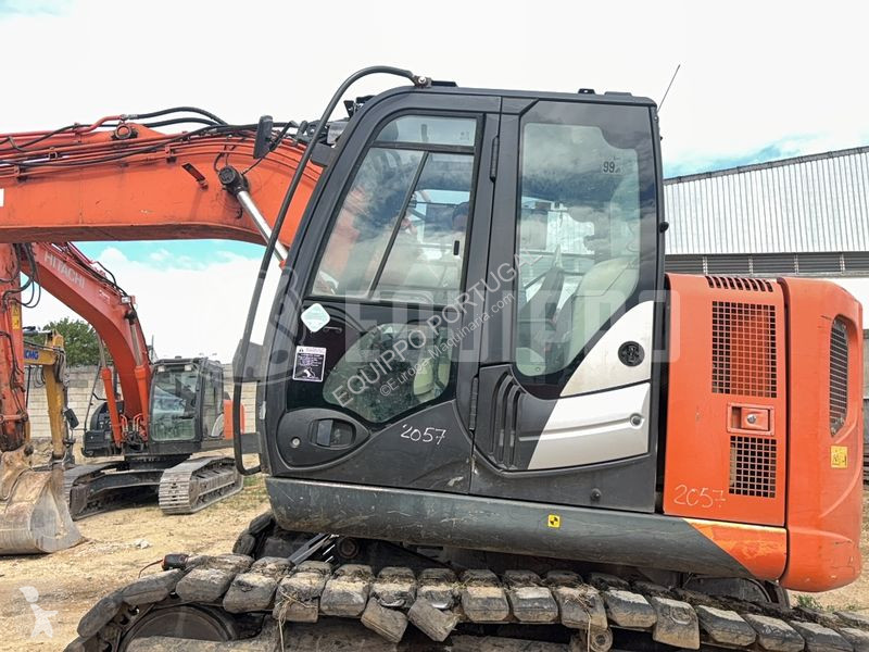 Rýpadlo Hitachi 5B