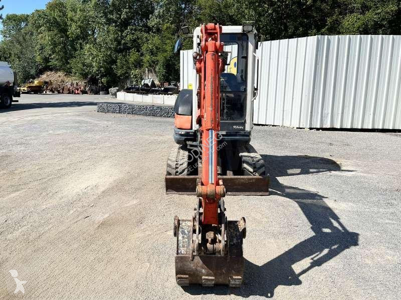 جرافة Kubota