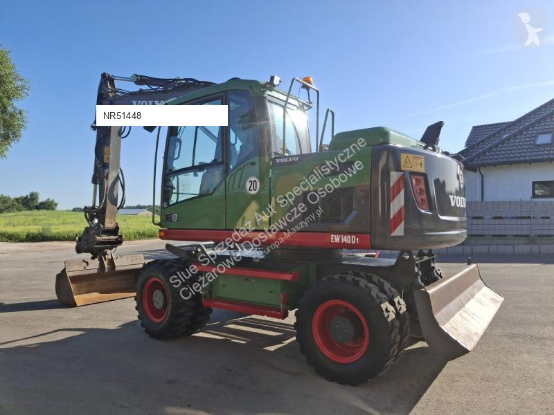 Excavator Volvo 140D OilQuick
