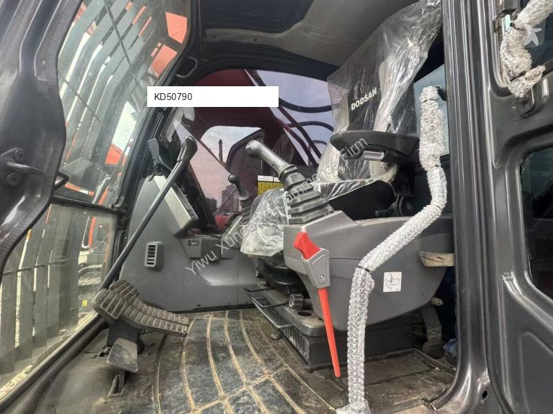 جرافة Doosan 9C