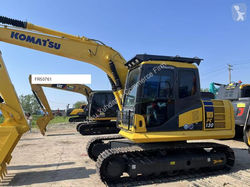 جرافة Komatsu