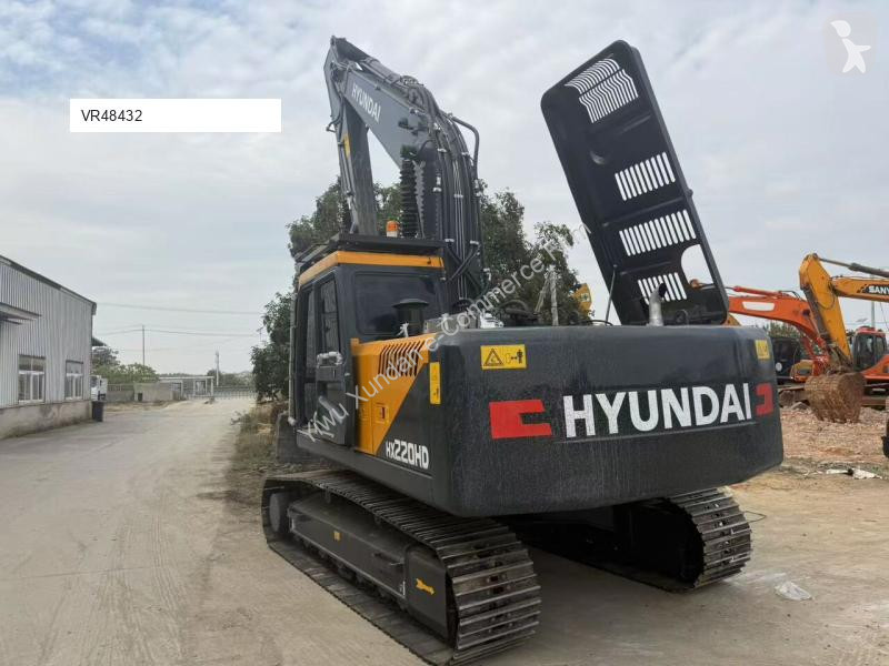 جرافة Hyundai HD