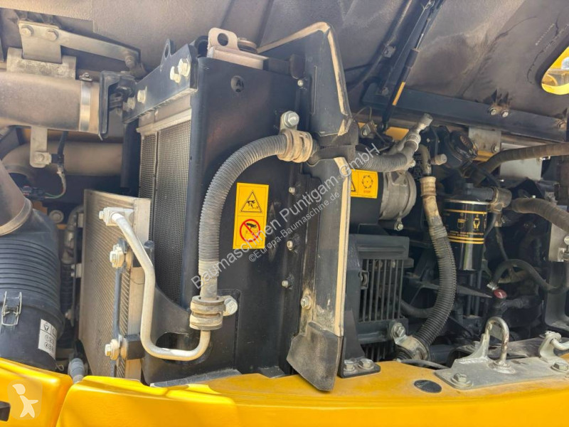 Rýpadlo Komatsu MR-10