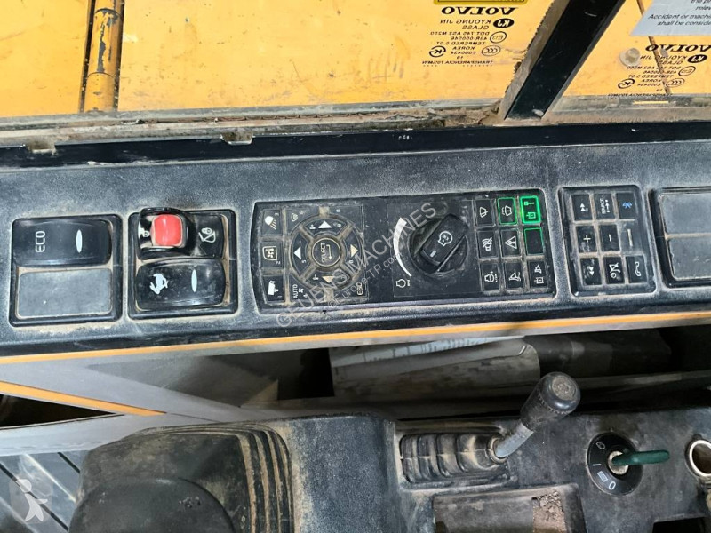 Rýpadlo Volvo EC 60 E