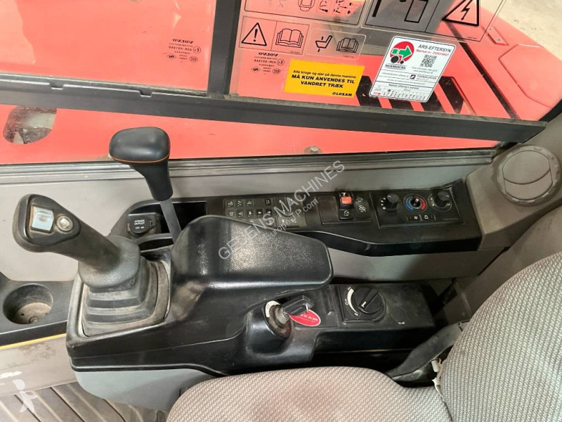 جرافة Volvo