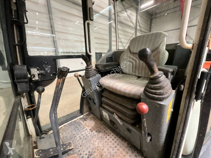 جرافة Terex
