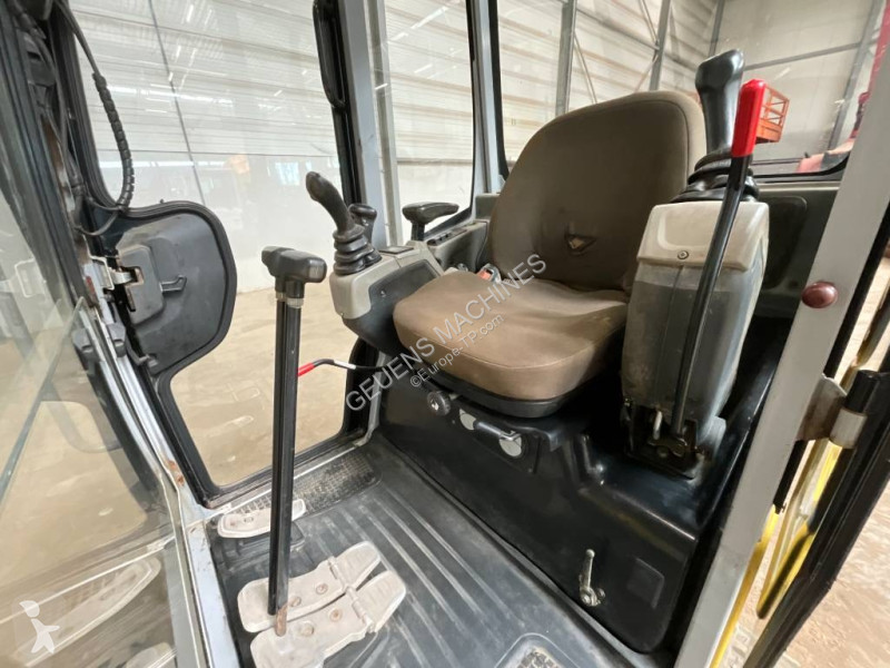 جرافة Wacker Neuson VTS