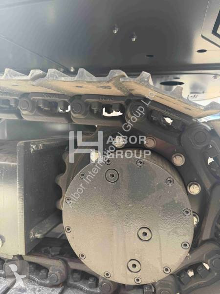Lopatový nakládač Develon Dx60