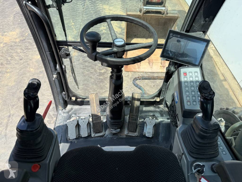 جرافة Liebherr A918  - Likufix / Triple Boom