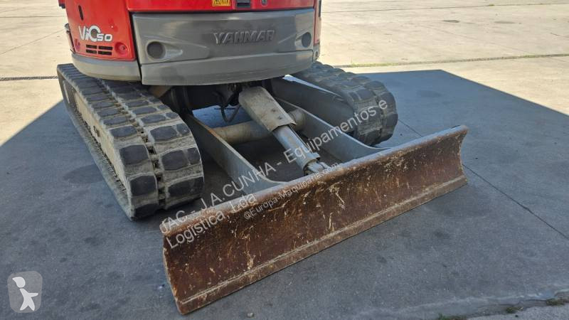 Lopatový nakládač Yanmar