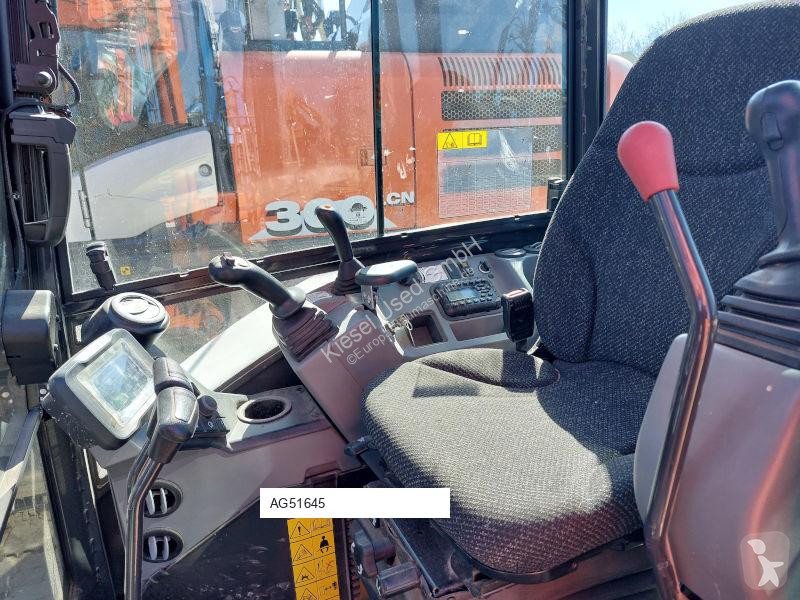 جرافة Bobcat E55z