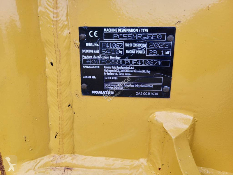 Lopatový nakládač Komatsu PC55MR-5