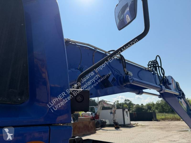 Lopatový nakládač Caterpillar MH3022