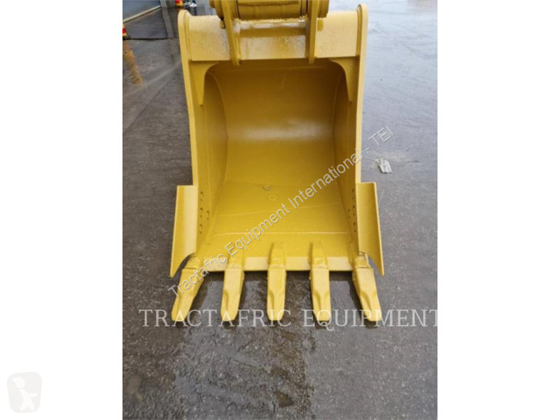 جرافة Caterpillar 32007GC