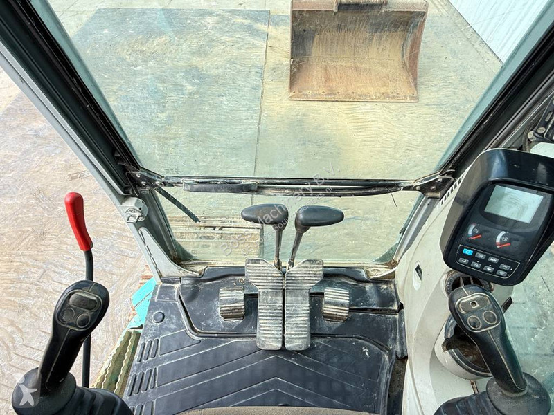 Skovl Kobelco SK235SR - Hammer Lines /...