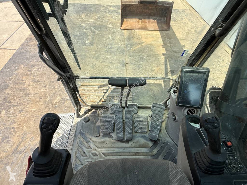 Skovl Volvo - Hammer Lines / Automatic Greasing
