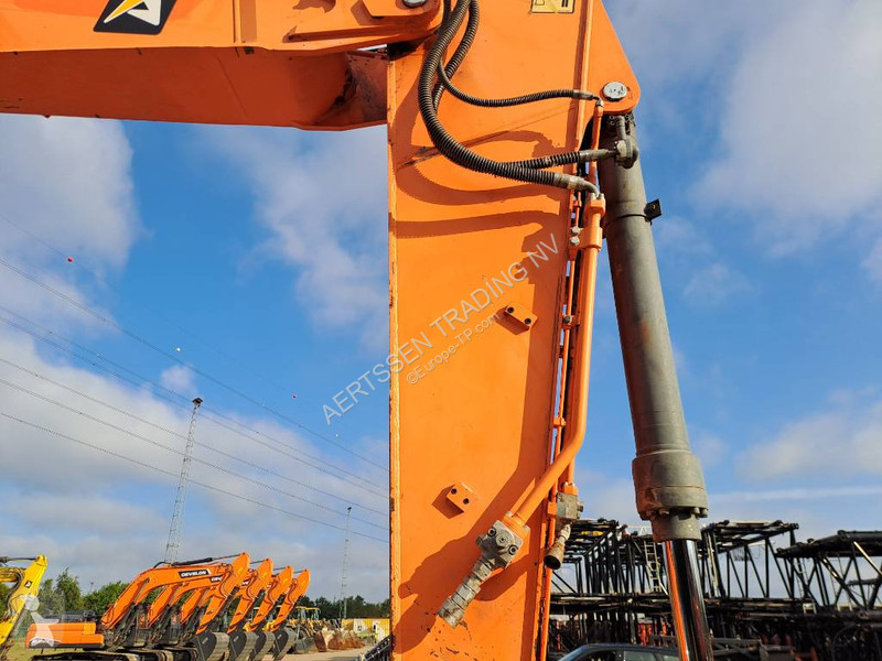 جرافة Doosan DX23533LCR-5