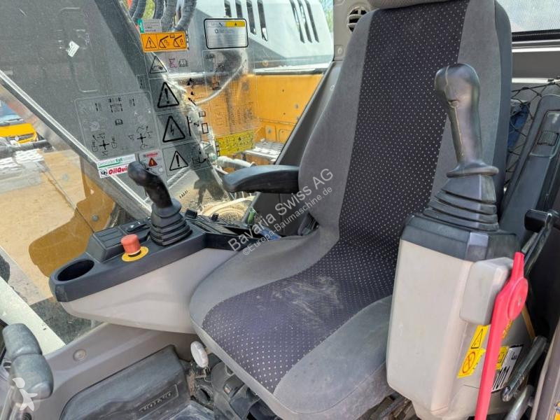 جرافة Volvo