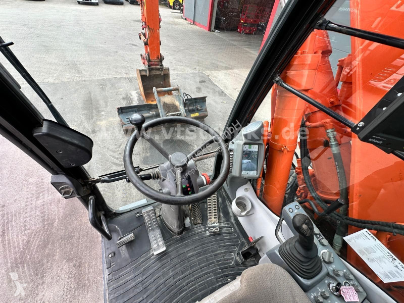 Skovl Hitachi 170W-5B Mobilbagger, BJ 2015
