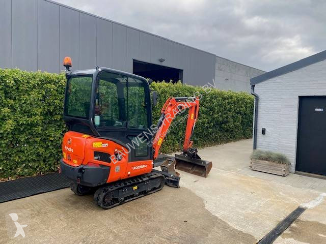 Pelle Kubota KX 015-4