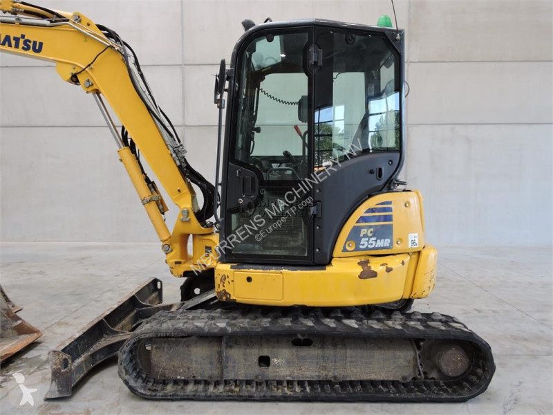 جرافة Komatsu PC55