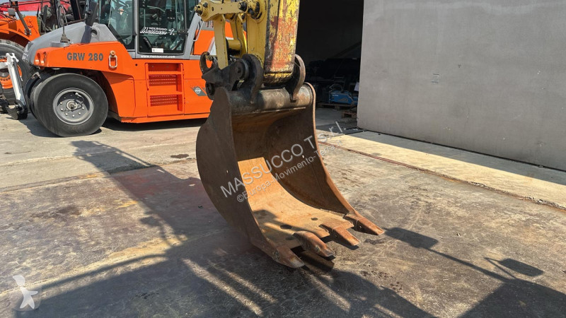 جرافة New Holland WE170C