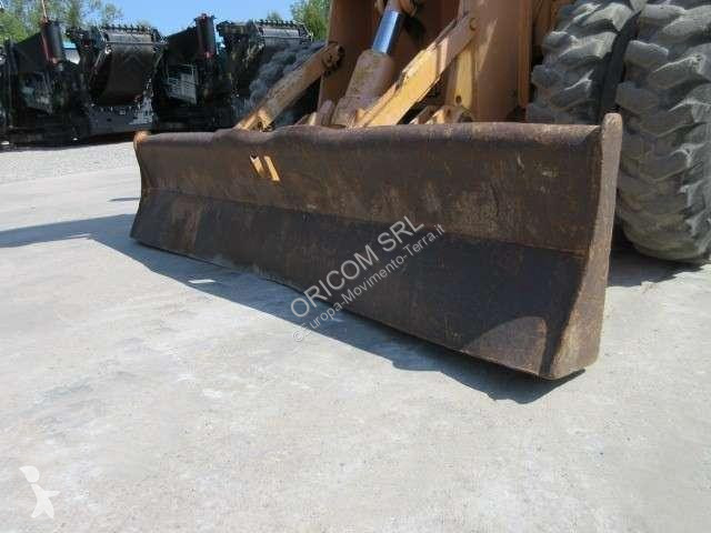 جرافة Case