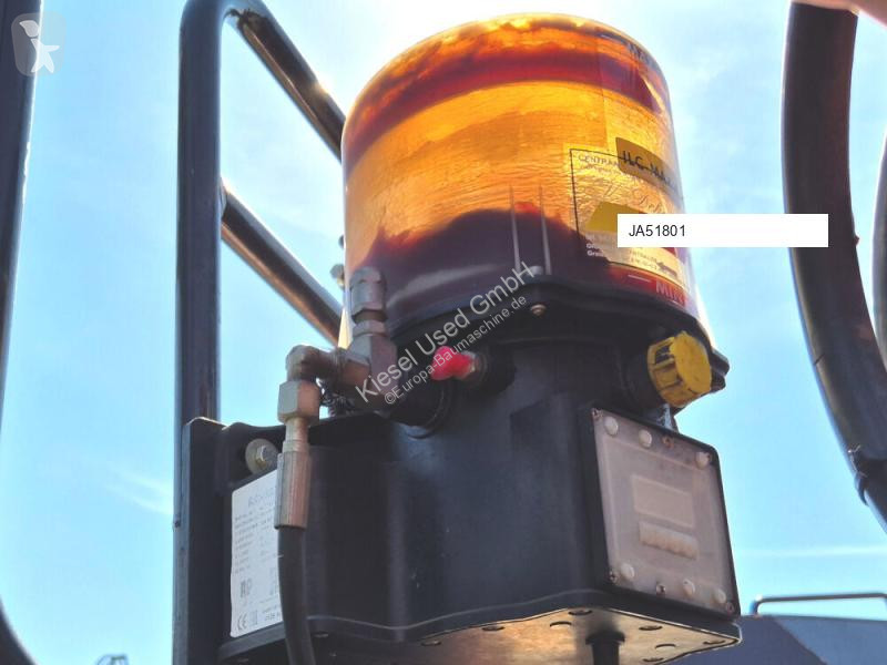 Skovl Hitachi