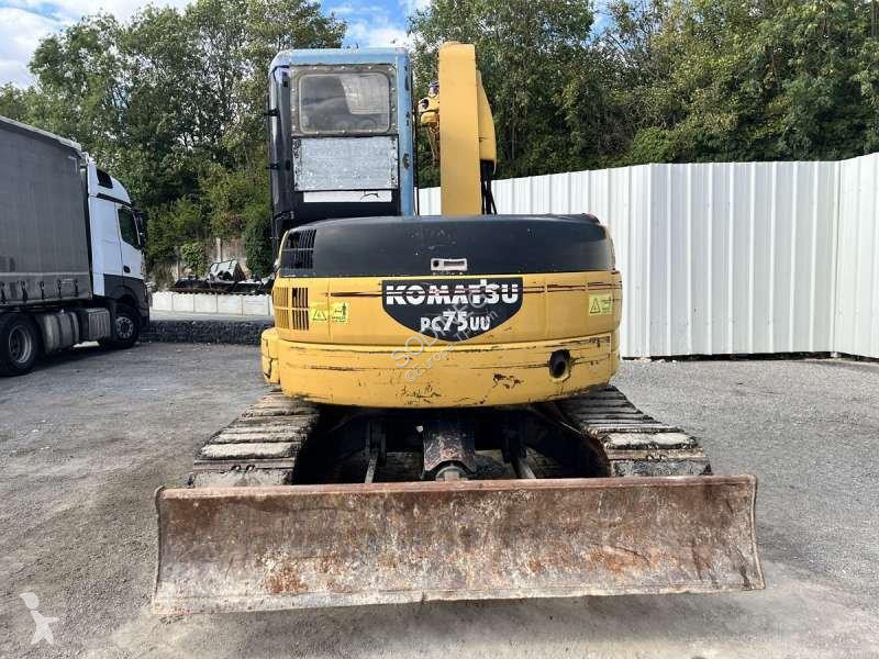 جرافة Komatsu  PC75UU-3