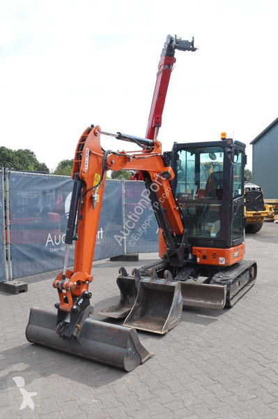 Rýpadlo Hitachi ZX26U-6 CLR