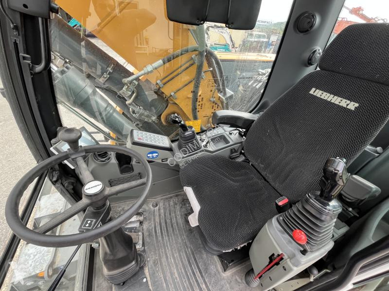 Skovl Liebherr A Compact