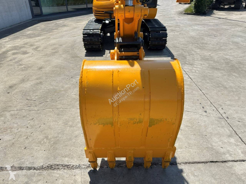Rýpadlo JCB 8056
