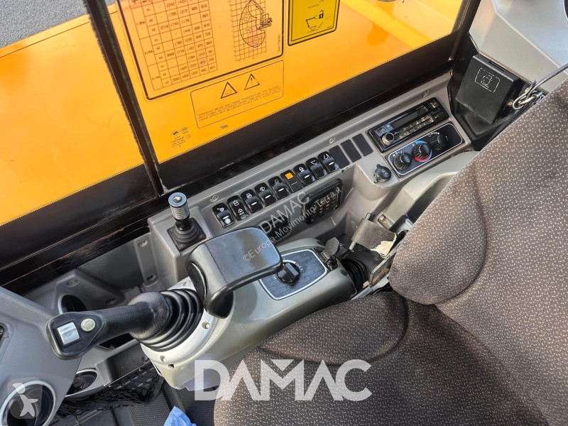 Escavatore JCB 85Z-1