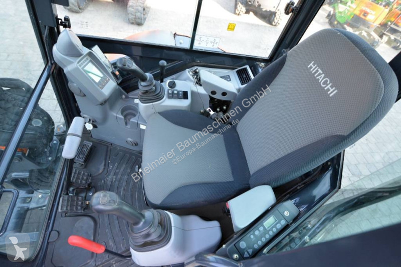 Rýpadlo Hitachi ZX 33 U-6
