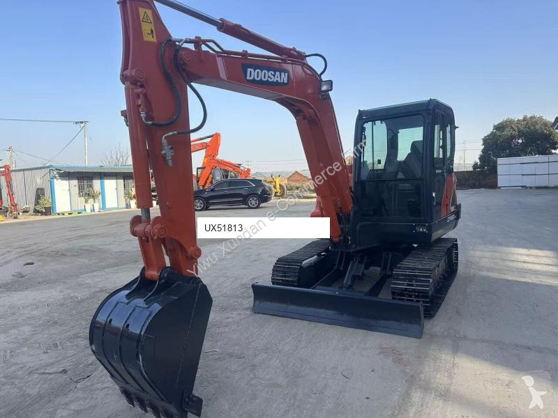 Rýpadlo Doosan dx60-9c