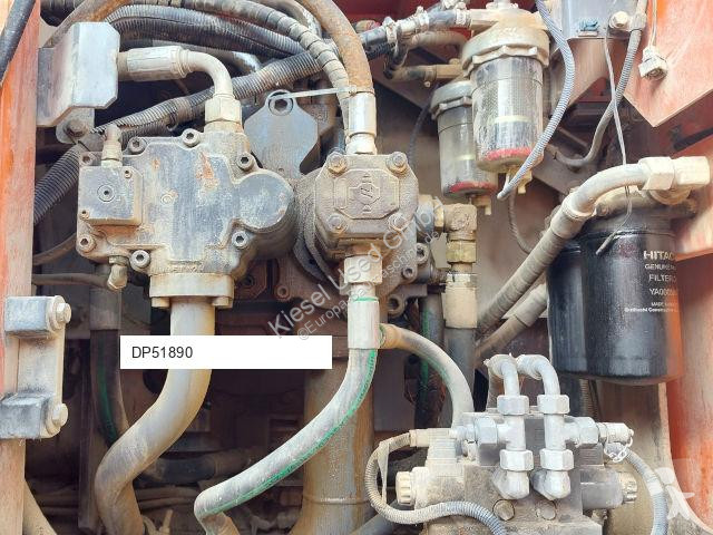 جرافة Hitachi ZX490LCH-6