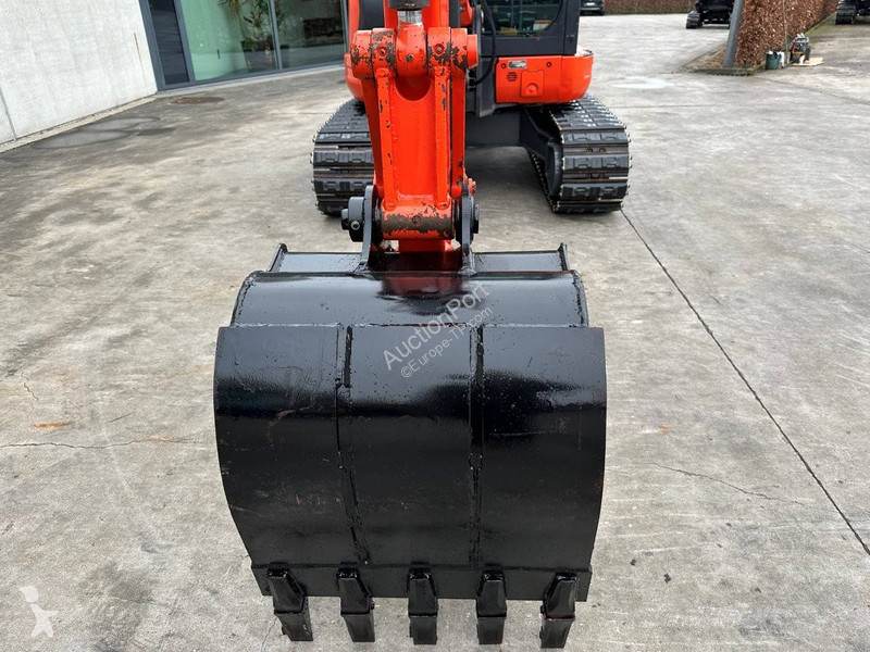Pelle Kubota KX165-5