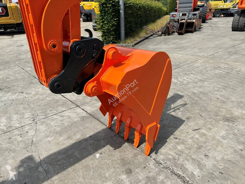 جرافة Doosan 9C