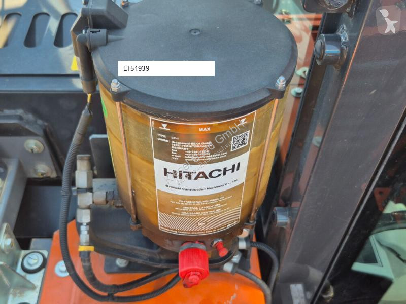 جرافة Hitachi