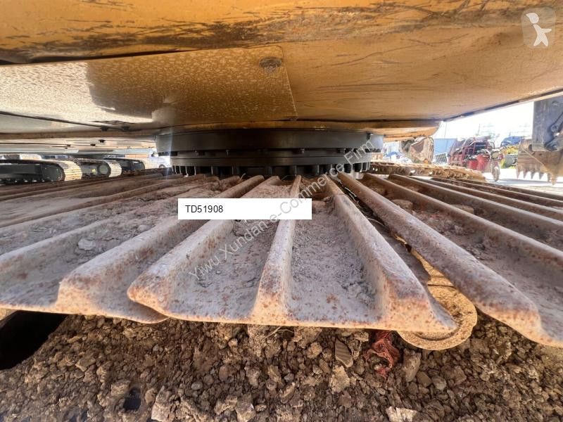 جرافة Caterpillar 2L